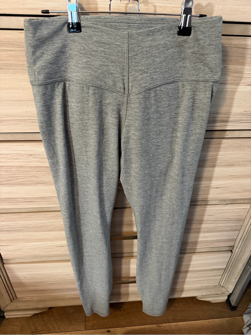 Fabletics Women’s High Rise Gray Leggings - Medium